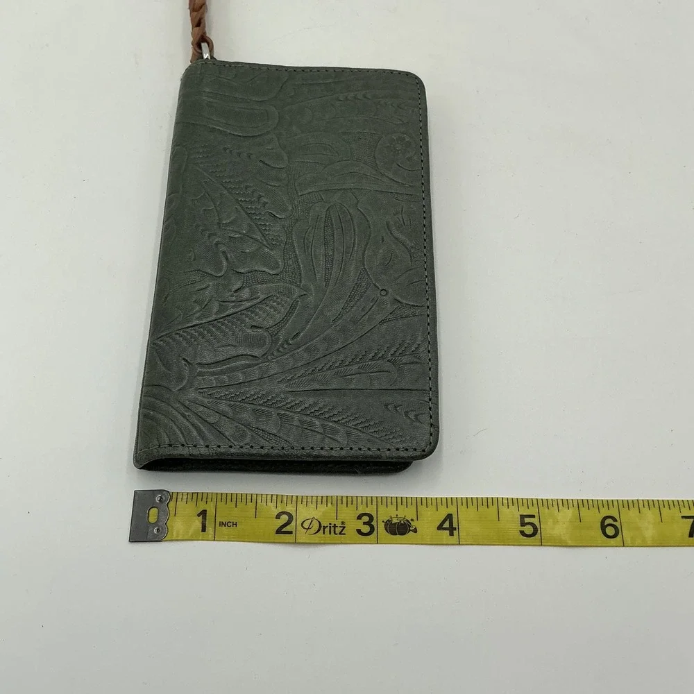 Margot Gray Embossed Leather Floral Paisley Wristlet Wallet Slim ID Card‎ Holder